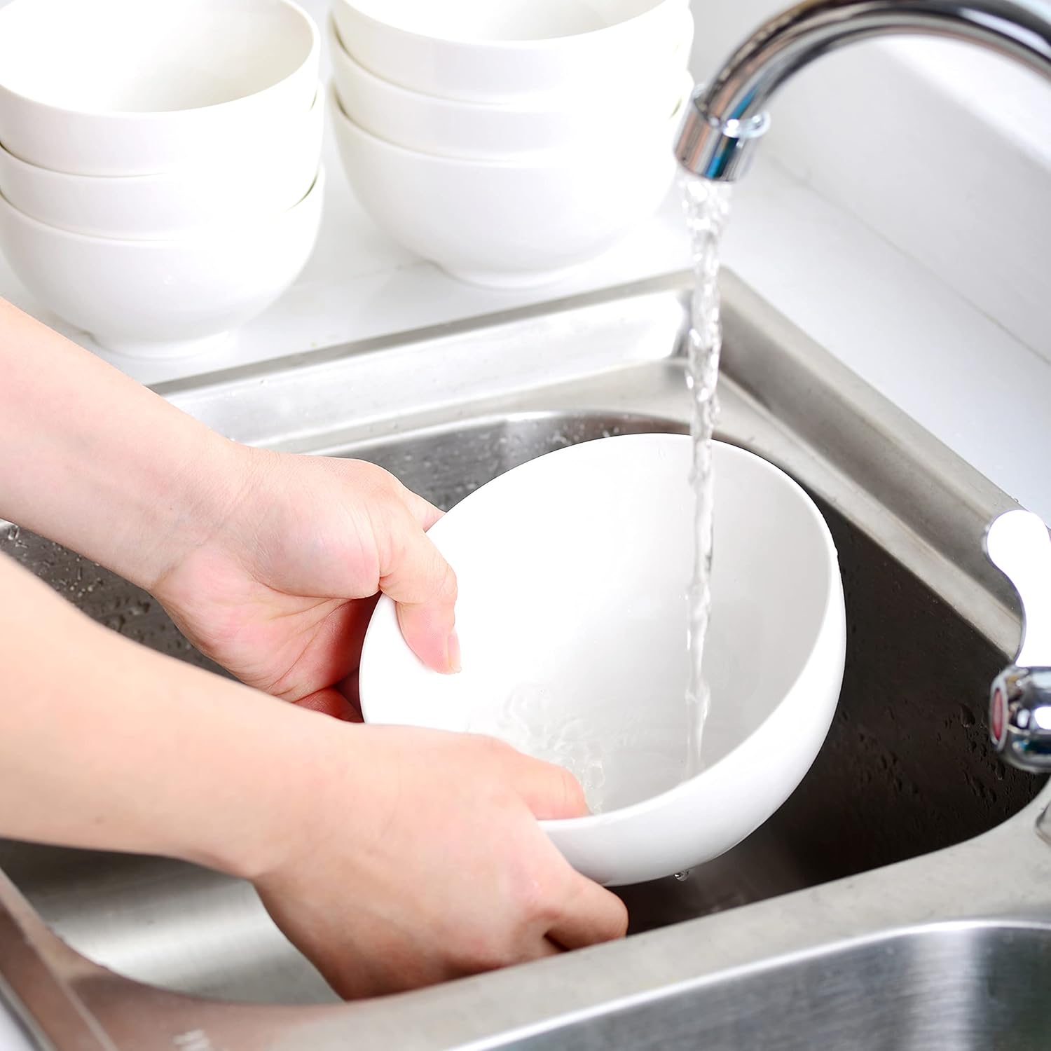 Versatile White Porcelain Bowls: Perfect for Soup, Cereal, and More!