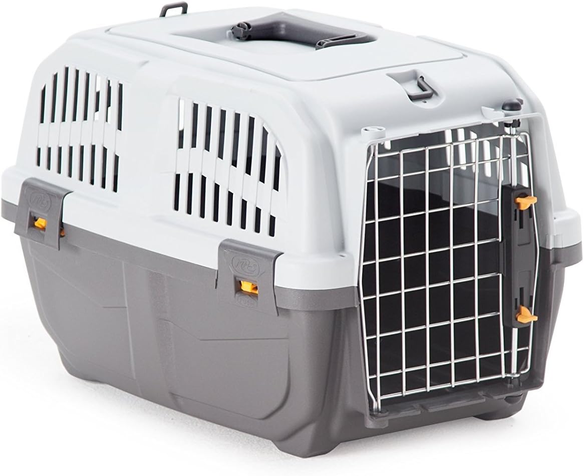 MidWest Homes for Pets Skudo Plastic Carrier, 19-Inch Ideal for "Toy" Dogs with an Adult Weight up to 6 Pounds