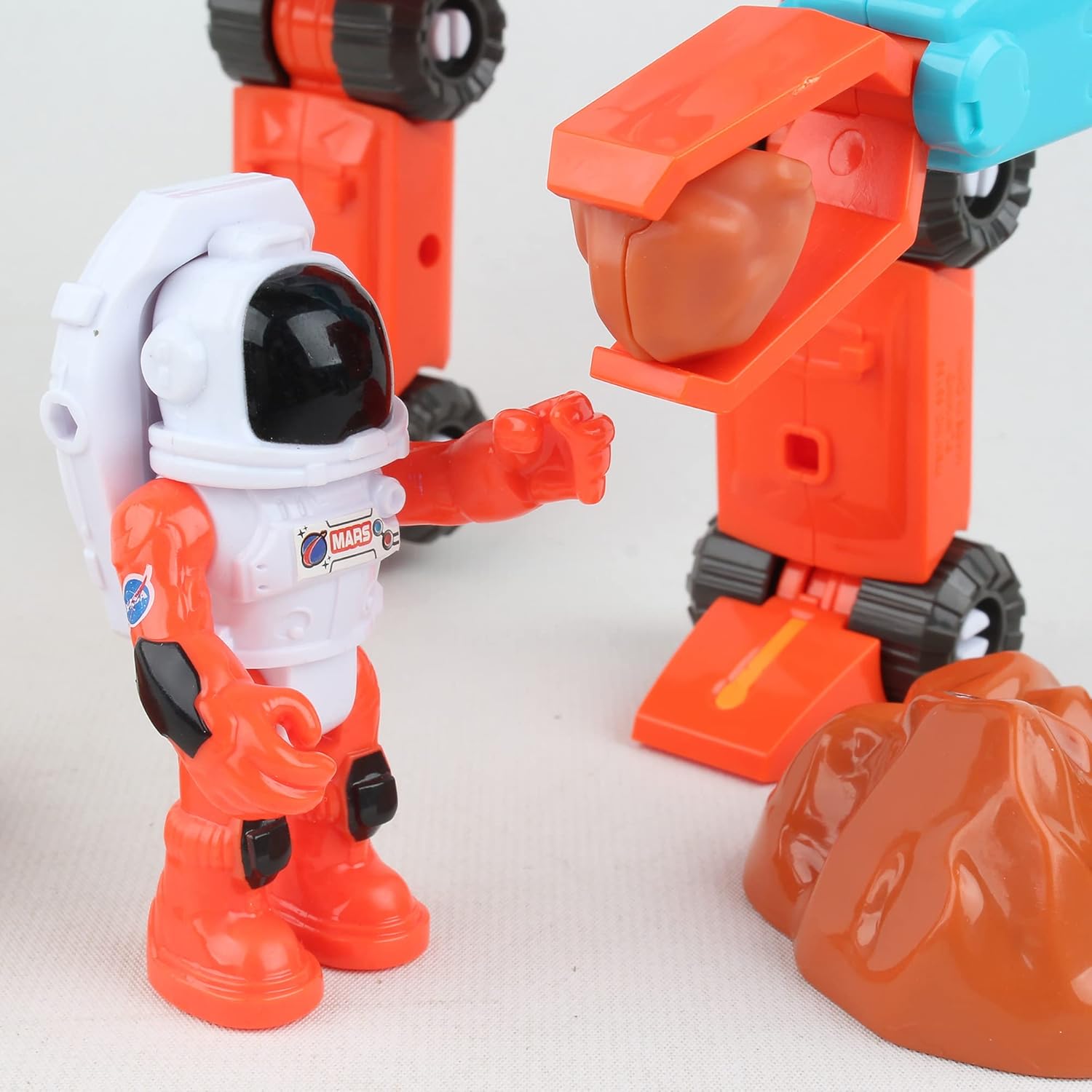 Daron NASA Space Adventure Mars Mission: Mars Explorer w/Astronaut