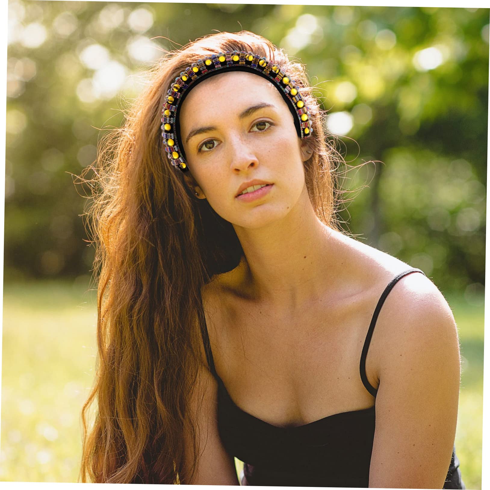 Diadema Ancha Acolchada Gemas de Imitación y Cristal para Niñas y Mujeres, Accesorio Pelo Diseño Vintage y Sujeción Firme para Ocasiones Obsequios y Uso Diario
