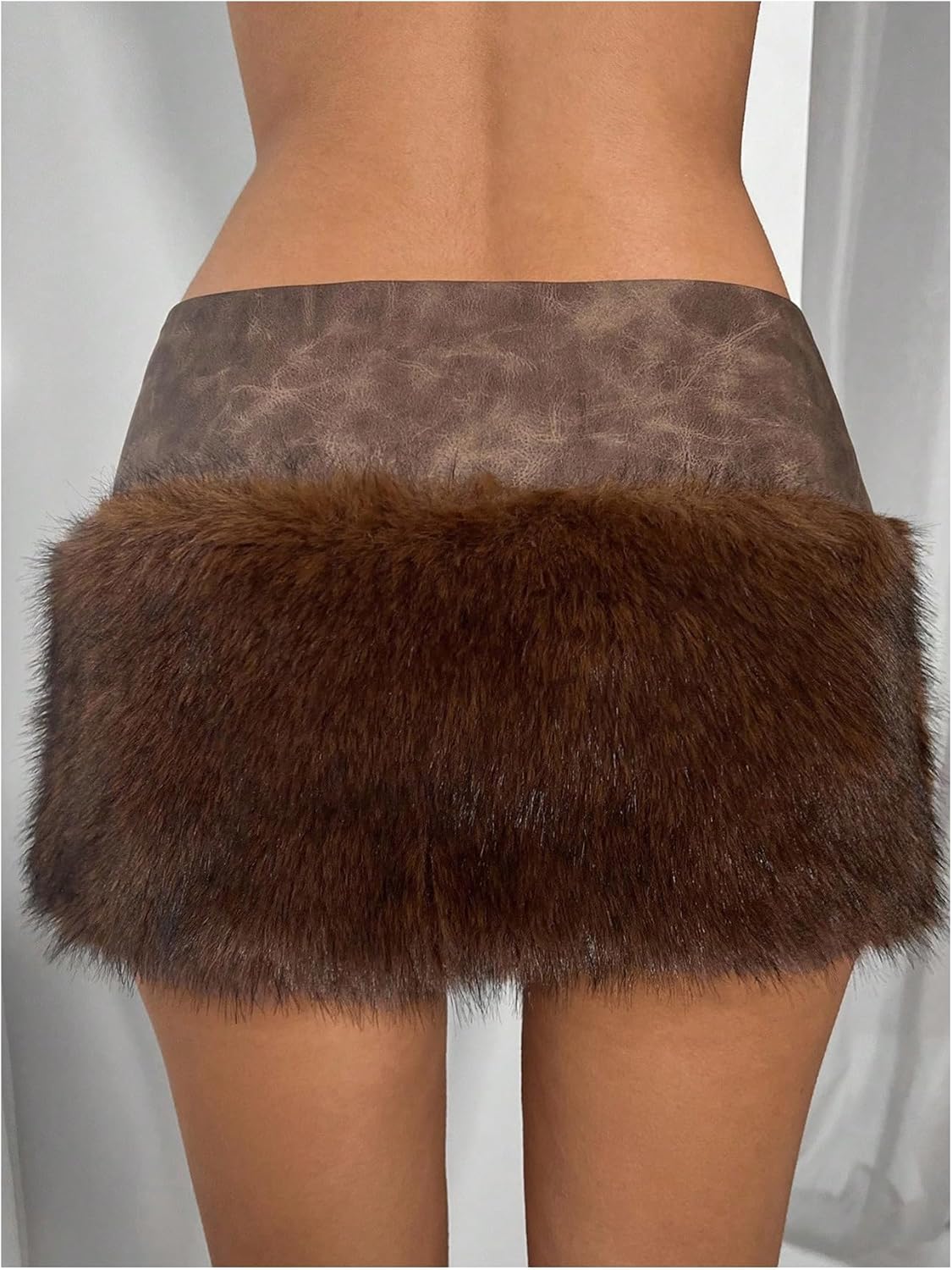 SHENHE Women's Y2k Faux Fur Mini Skirt PU Leather Bodycon Low Rise Fuzzy Micro Skirt Rave Clubwear - Image 3
