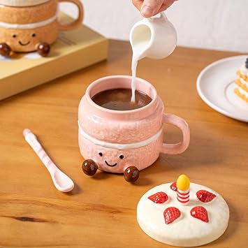 Novelty Coffee Mugs - 400ml Ceramic with Lid Spoon | GLASKEY Coffee Beake, Cake Shaped Aesthetic Mug Tea Cup, for Women Birthday Hot Cold Water Milk, Novelty Xmas Mug, Silly Present