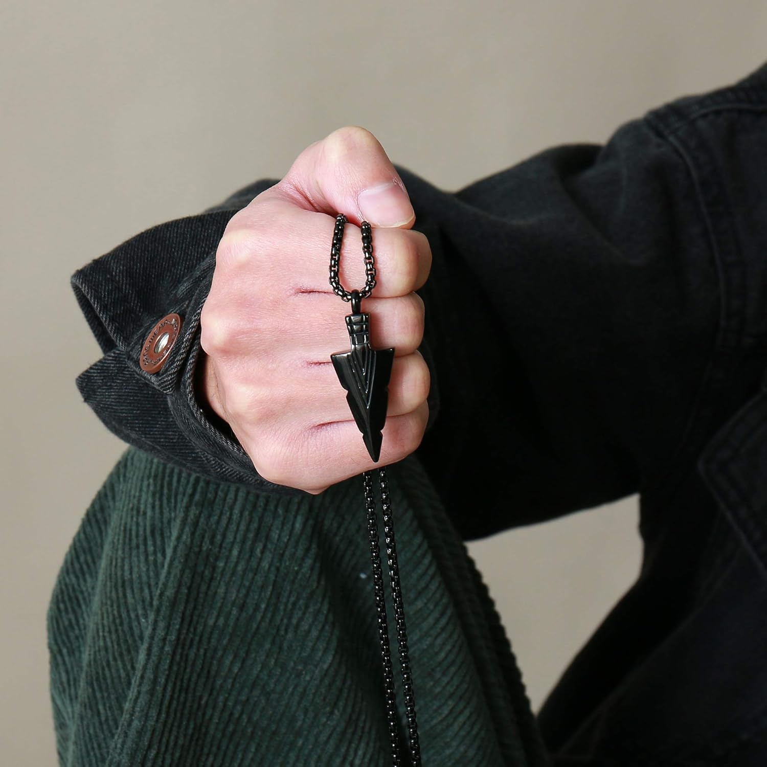 Hisatan Mens Cremation Urn Necklace for Ashes,Stainless Steel Tribal Spearpoint Arrowhead Memorial Pendant,Bereavement Keepsakes Gifts - Image 3