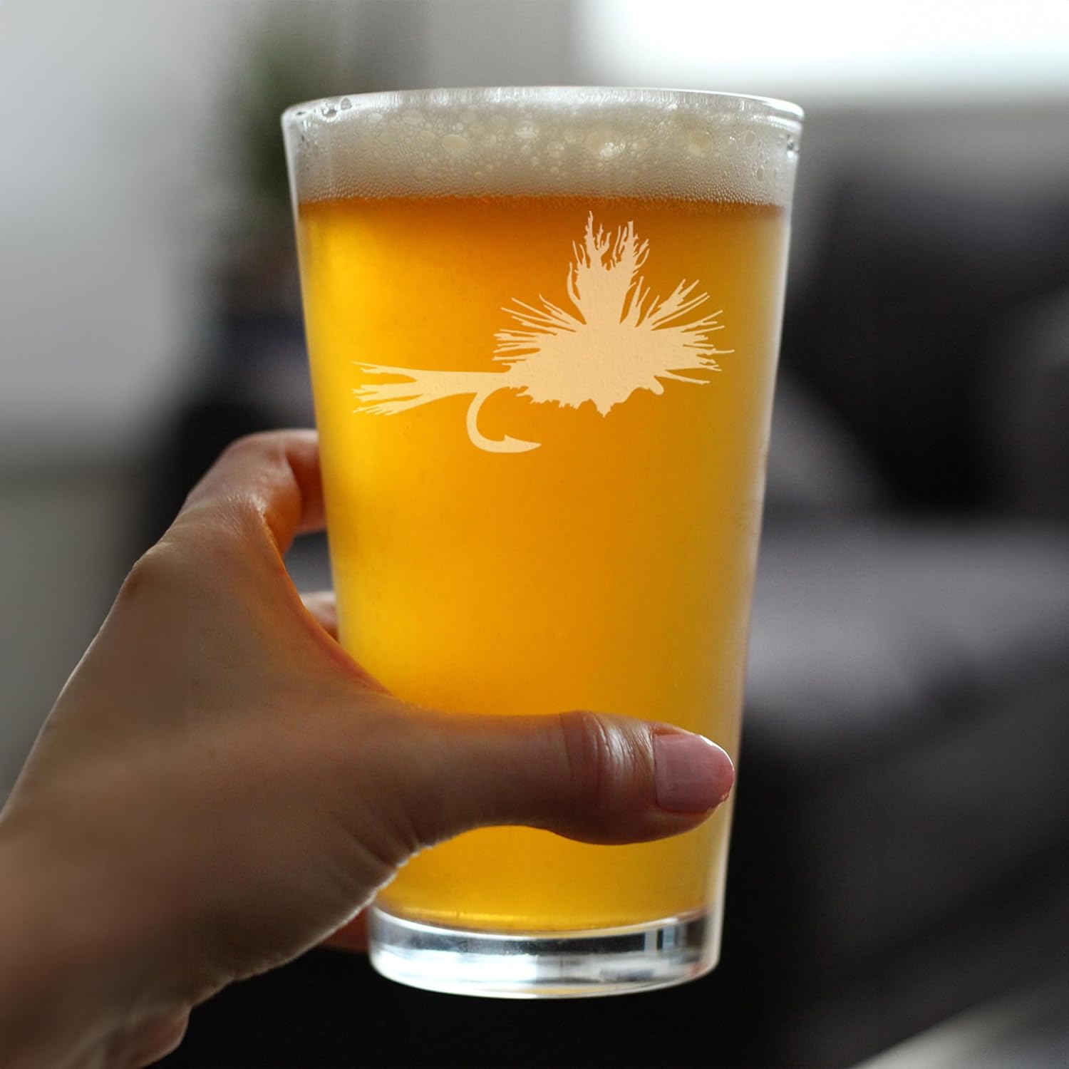 Fly Fishing Pint Glass for Beer - Unique Flyfishing Themed Gifts for Fishermen - Set of 2-16 oz Glasses