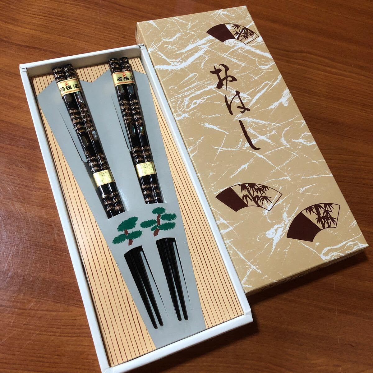 592英国王室御用達 ロイヤルアルバート ソフトピンクレース トリオ