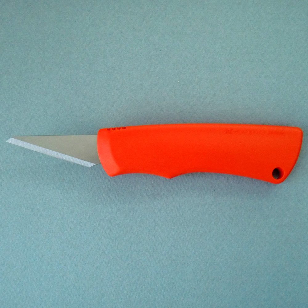 カッターナイフ 青 赤 2本セット 廃盤品 楽天市場】日本正規品 クニペックス カッターナイフ カティックス