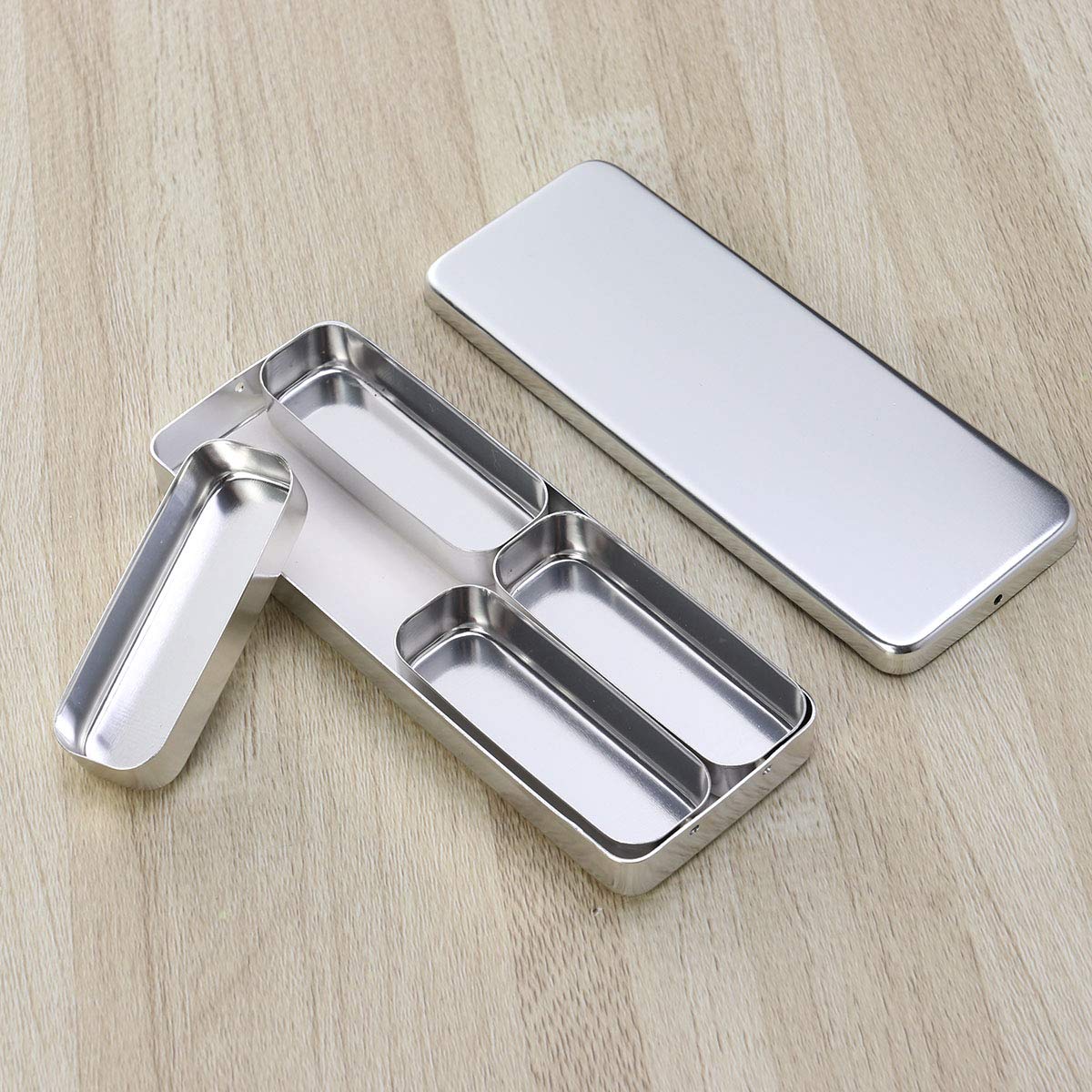Boîte chirurgicale en aluminium à cassette dentaire 4 compartiments plateau de rangement pour désinfection (couleur : argent)