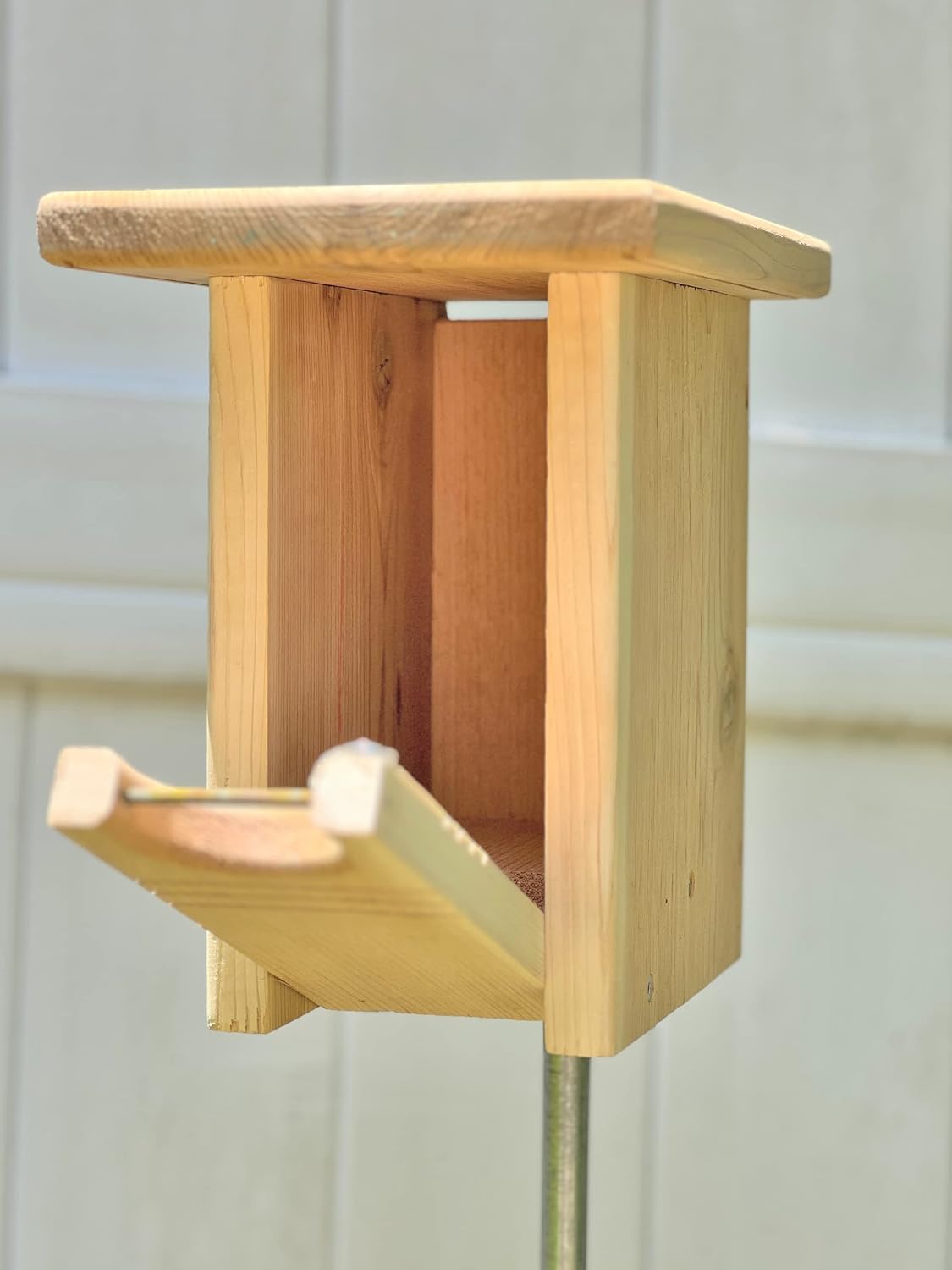 DutchCrafters Gillwood Bluebird Cedar Wood Nest Box, Outdoor Nesting Box for Birds, Wooden Bird House, Pole Mount Birdhouse for Outside - Amish Made in USA