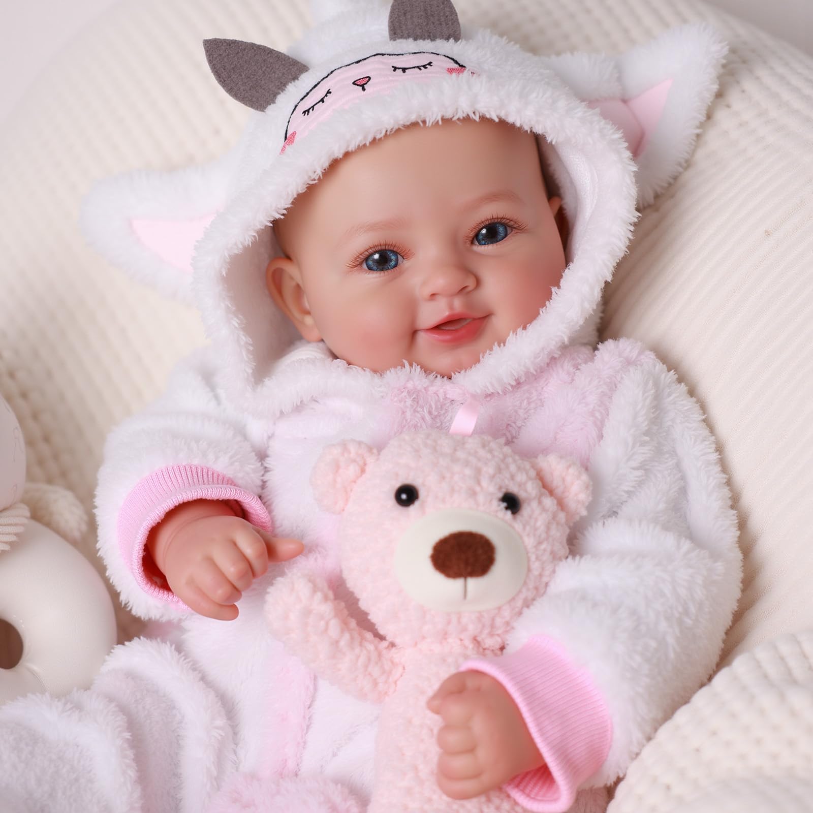 BABESIDE Realistic Baby Doll Girl, 17 Inch Sweet Smiling Lifelike Soft Body Baby Doll