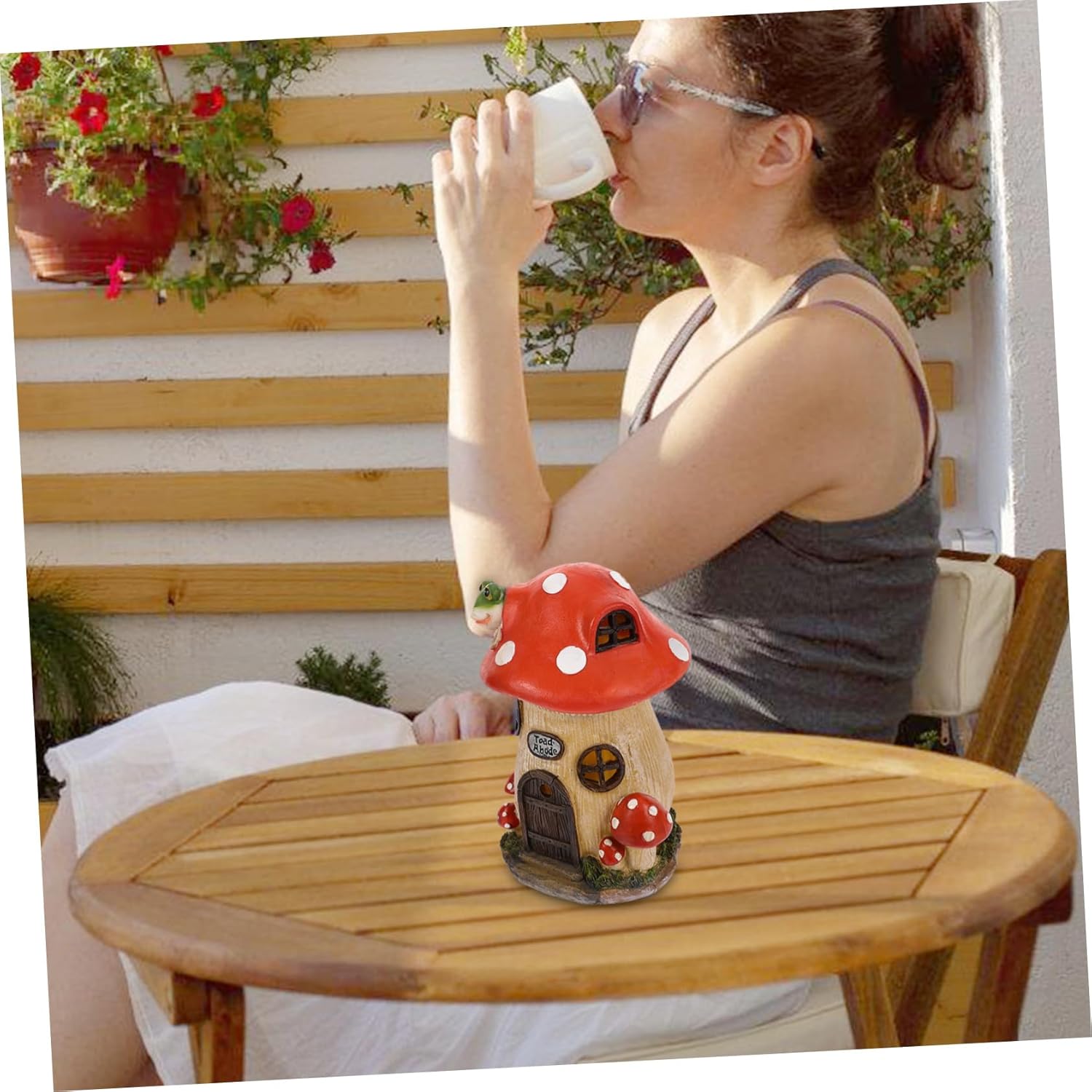 Sosoport Mushroom House Solar Light Figurine Charming Outdoor Decor for Gardens and Patios Mushroom Night Light Statue for Cute