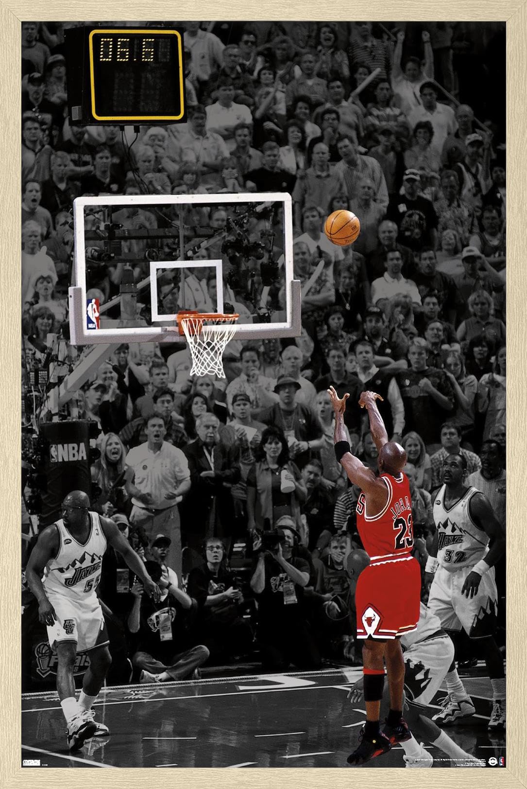 Amazon.com: Michael Jordan - The Shot Wall Poster, 22.4L