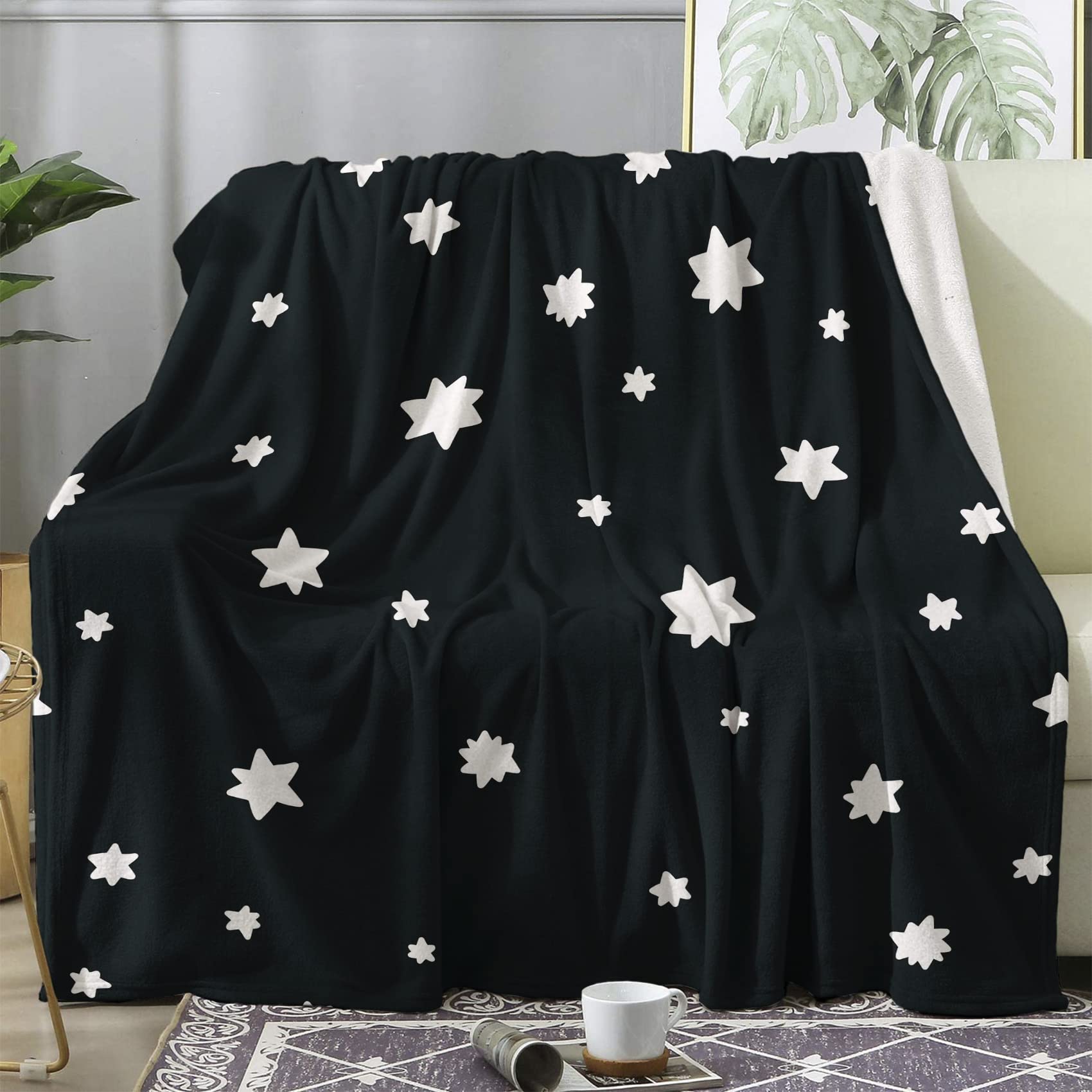 Plaid lit hiver thème ciel étoilé pour des soirées cocooning douillettes au canapé