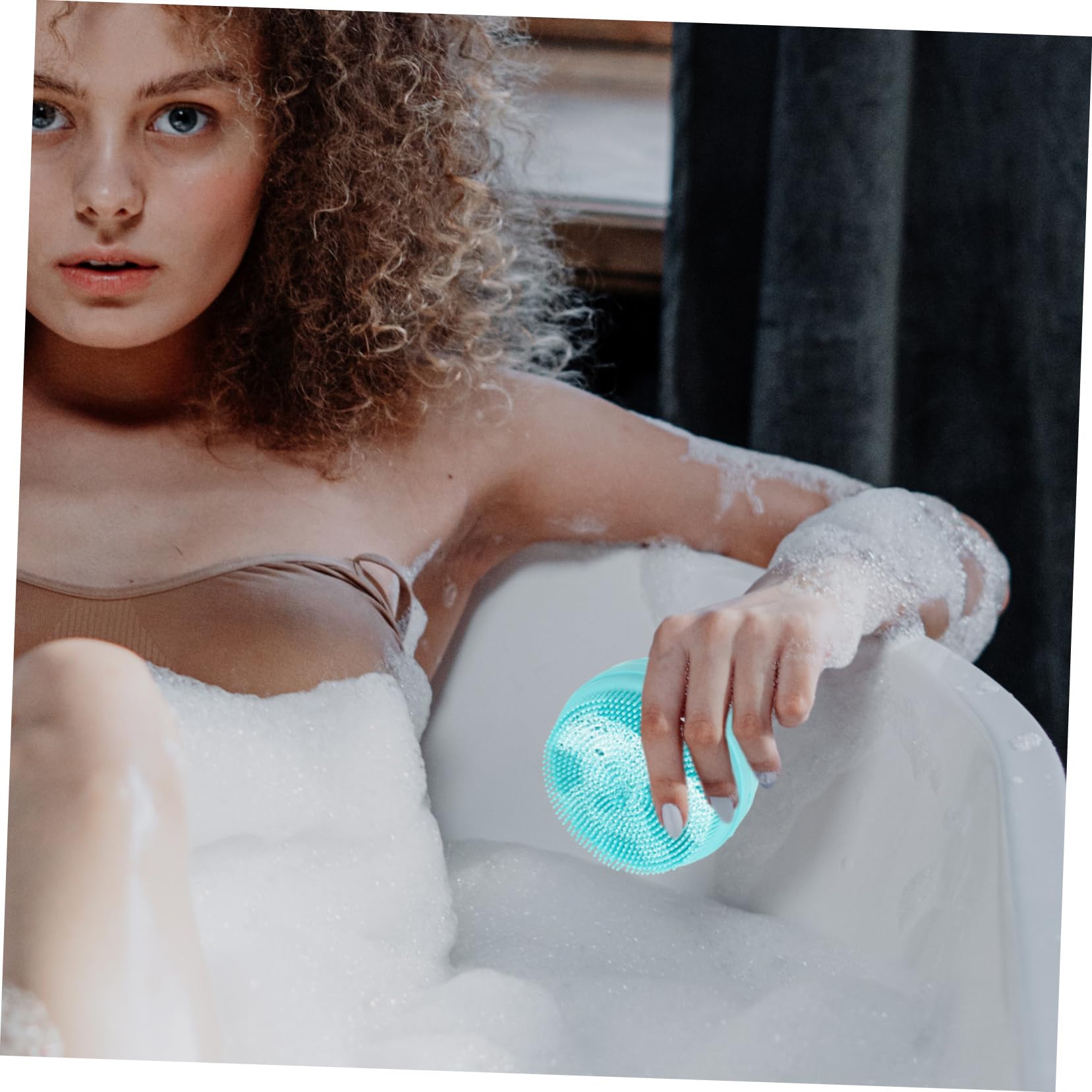 Housoutil 4pezzi Spazzola Da Bagno Silicone Per Esfoliazione Con Cordino Scrubber Portatile Per Lavaggio Corpo e Massaggio Accessorio Per Silicone Morbido