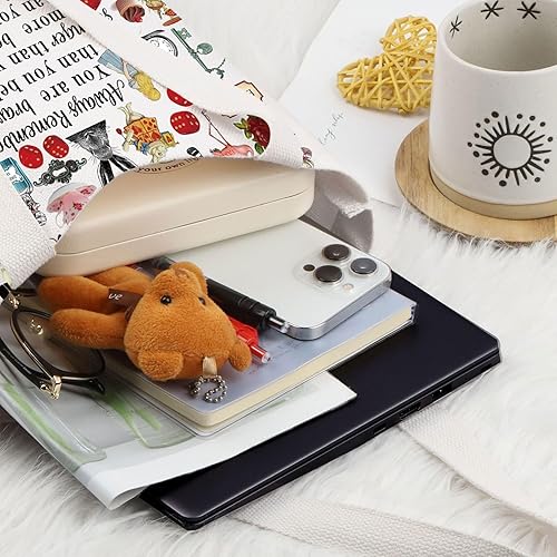 Miniatura 3 de LEVLO Alice - Bolsa de maquillaje para cosméticos, diseño de cuento de hadas, regalo para fanáticos de Alicia, eres más valiente, más fuerte de lo