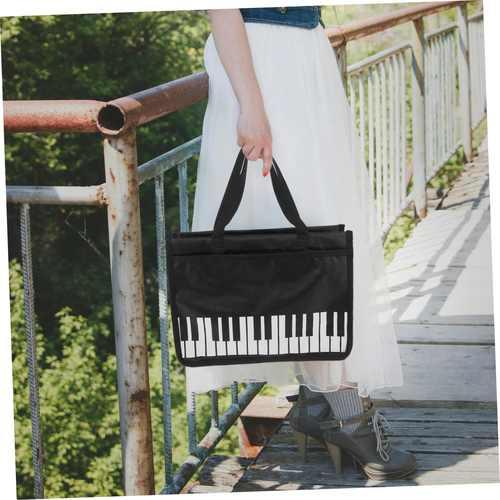 Toyvian Music Score Holder Piano Keyboard Pattern Large Capacity Music Sheet Bag Easy Access Rehearsal Case