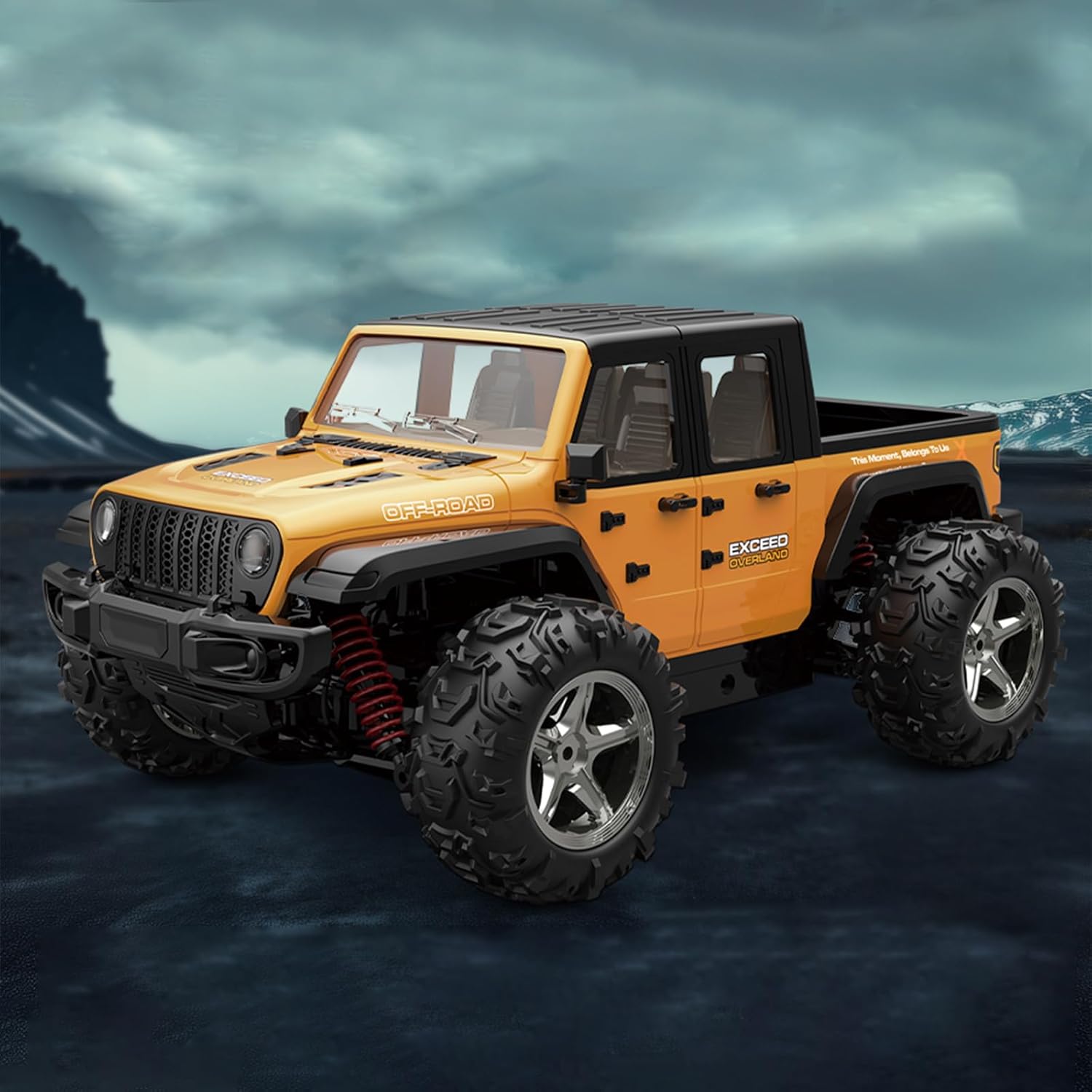 1: 20 Full Scale High Speed RC Racing Four-Wheel Drive Climbing Remote Control Off-Road Vehicle Model, Equipped with 2 Fast Rechargeable Batteries, with a Range of up to 1 Hour (Orange)