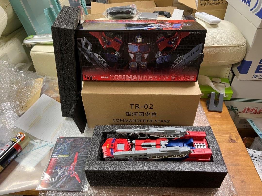 T&R TR-02:commander of stars トランスフォーマー新品 TR-02 Commander of Stars Figure