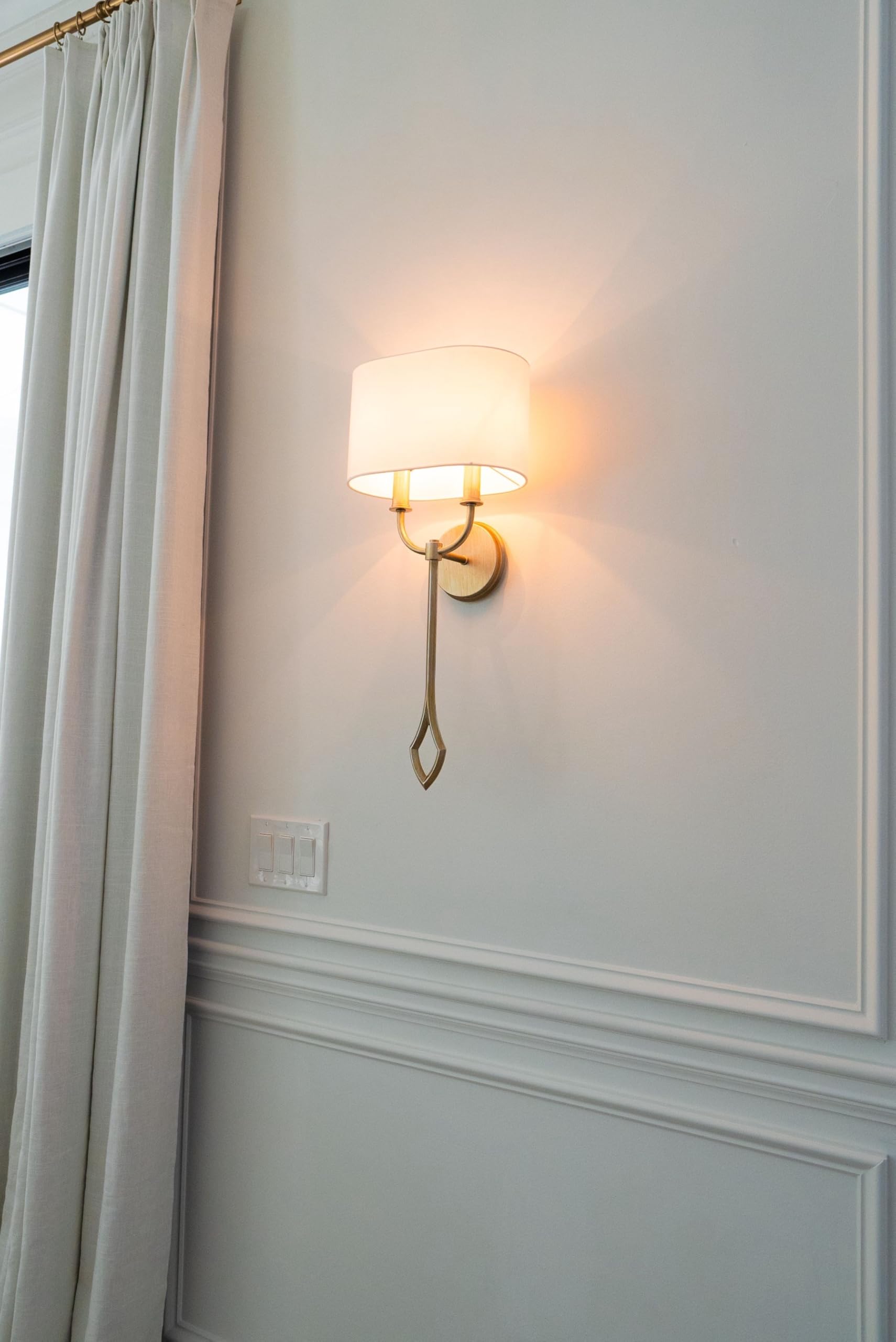 le ruban.。.:⋈* ~ blanc・ecru ~ Capital Lighting 650021BS Claire Luxe White Fabric Torchiere