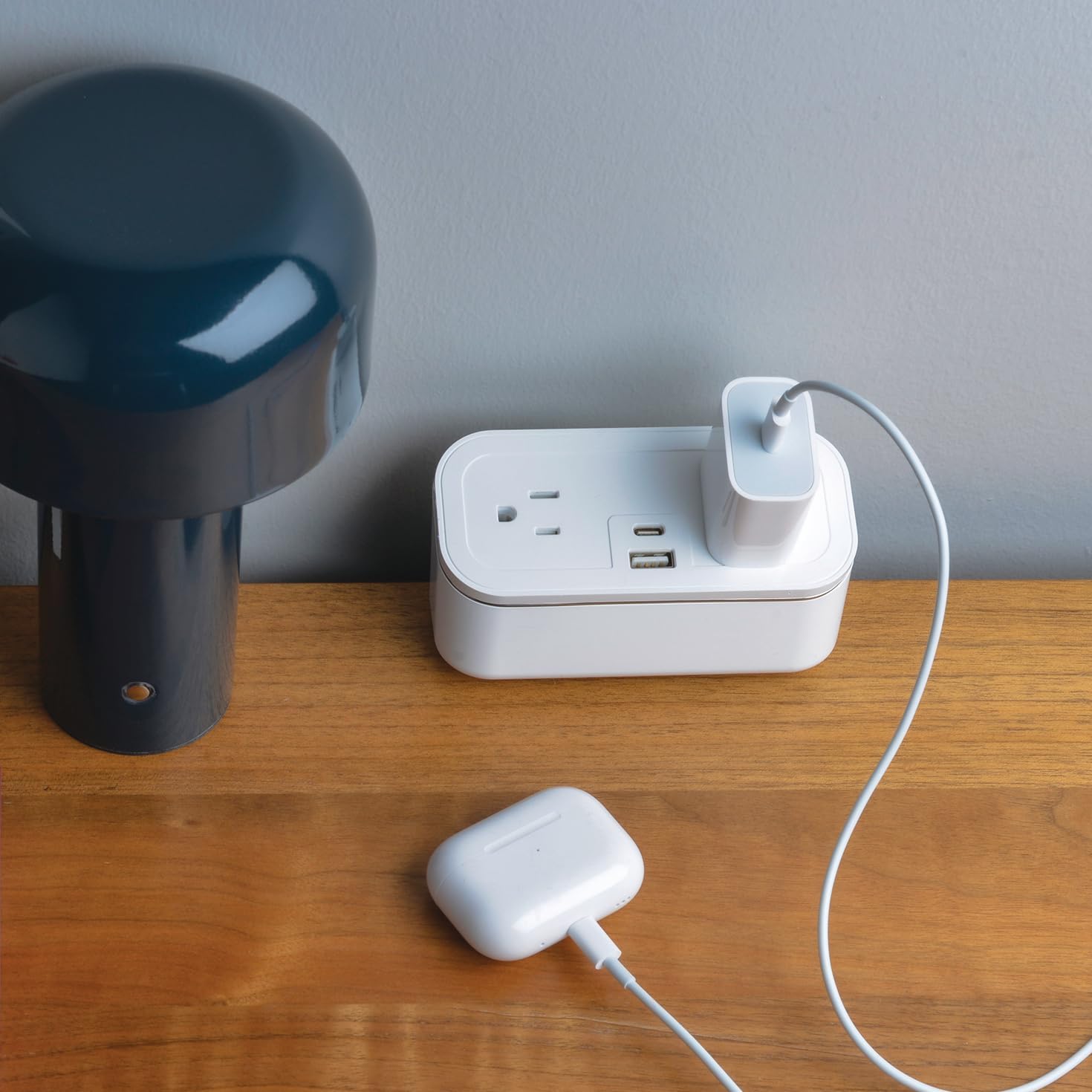 CubieMini White - Tabletop Power Strip Charging Station with Outlets and USB Ports