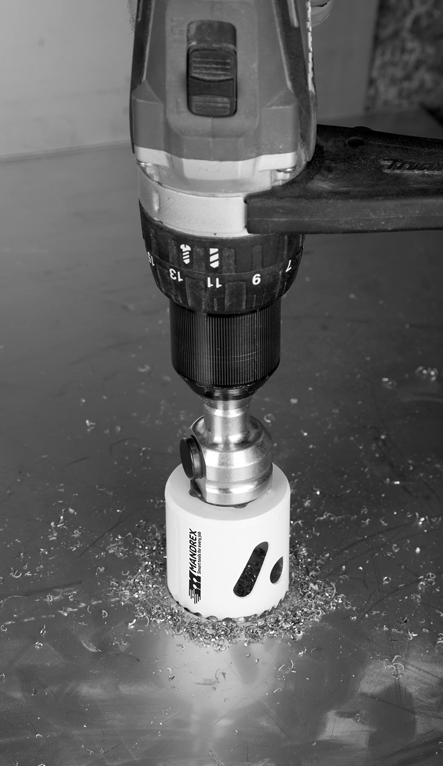 Mandrex SpeedXcut - Juego de sierras perforadoras (15 piezas, bimetal, 8% aleación de cobalto, 45 mm de profundidad de corte, para acero inoxidable, diámetro de 20-76 mm)