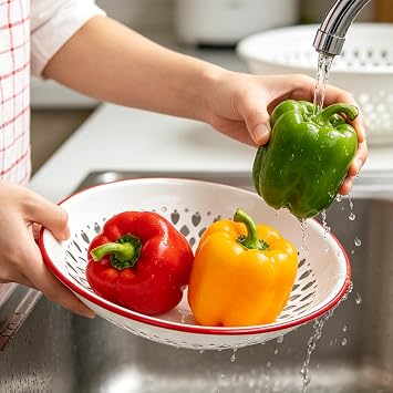 Frcctre 2 Pack Enamel Colander Bowls, Vintage Self-draining Metal Kitchen Colander Strainer Enamel Plates Fruit Bowl, Red/Blue Edge Country Original Home Kitchen Decoration