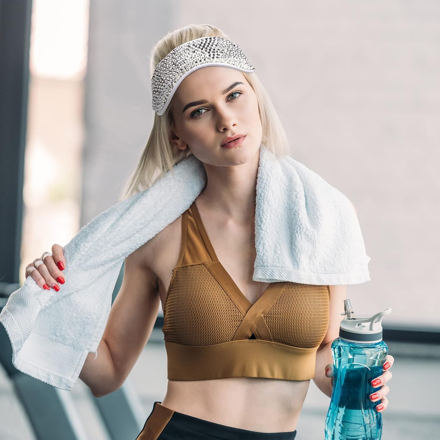 Yahenda 10 Pcs Bling Glitter Visor with Rhinestones Sport Sun Visor Colorful Hats Adjustable Summer Cap Golf Sun Caps for Men and Women Outdoor Hat