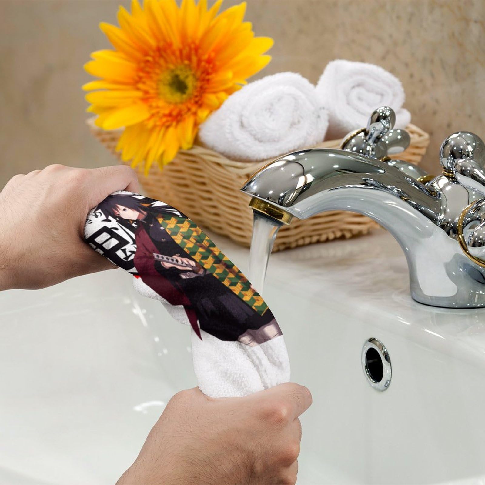 Amazon｜鬼滅の刃 水柱 冨岡義勇 バスタオル フェイスタオル 速乾 吸水