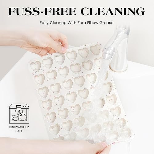 Miniatura 7 de Moldes de silicona en forma de corazón de 1 pulgada para chocolate, dulces, gomitas, jabón (juego de 2, crema)