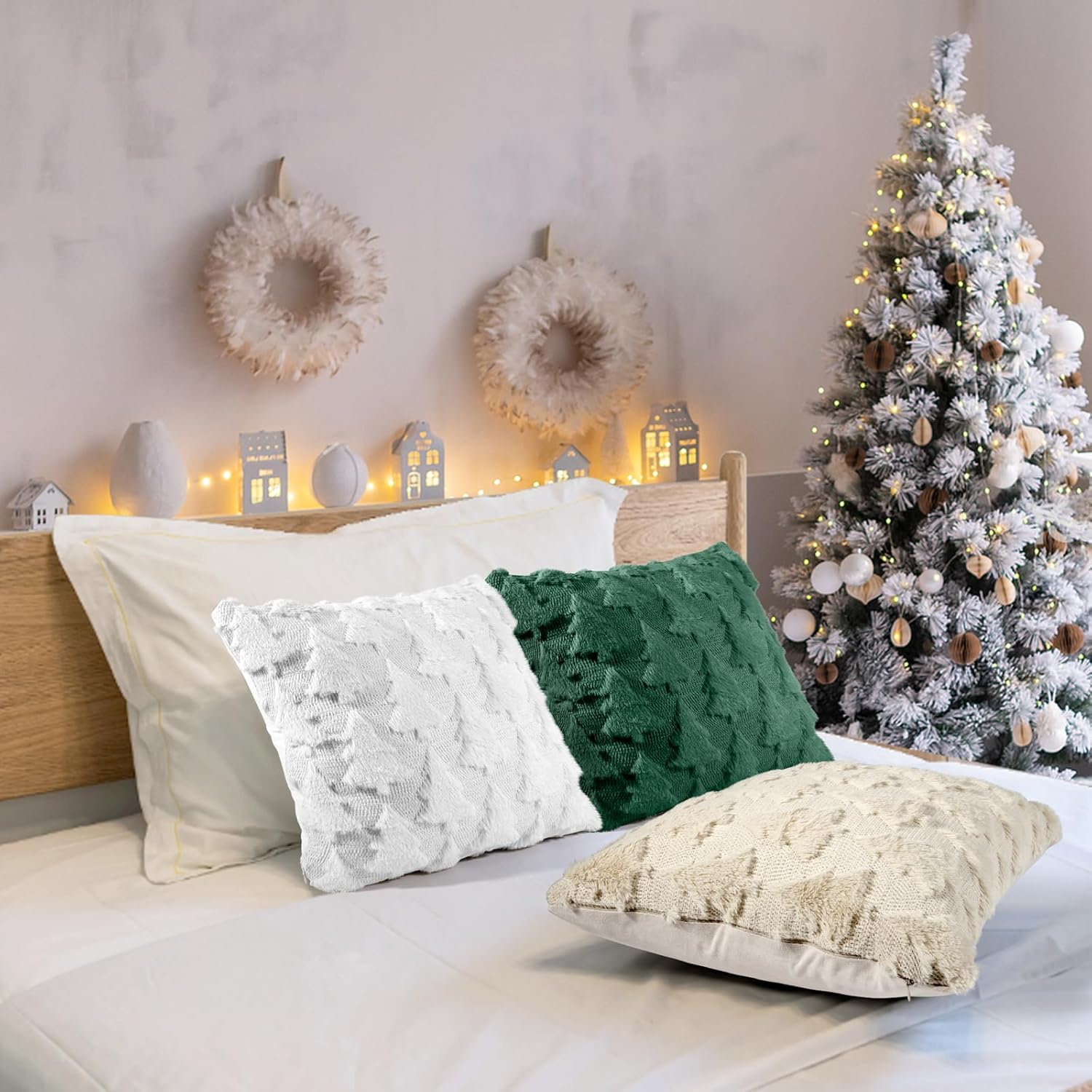 Christmas Pillow Covers 18x18 inch, Set of 2 Christmas Tree Decoration Soft Plush Faux Fur Throw Pillows Covers for Winter Holiday Festivals Bedroom Sofa Home Decor (Green)