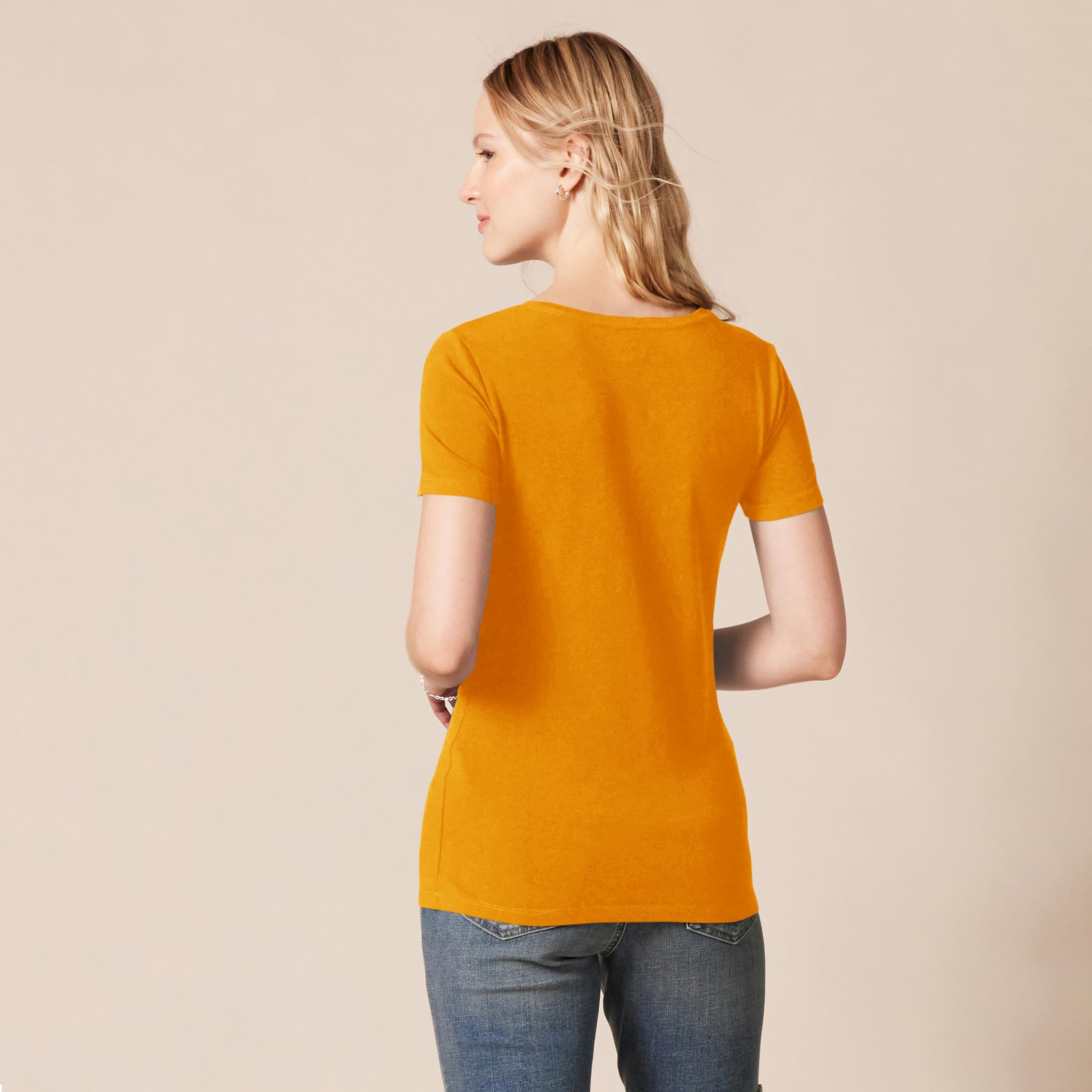 Amazon Essentials Women's Regular-Fit Short-Sleeve T-Shirt (Crewneck and V-Neck Options), Multipacks — view 247
