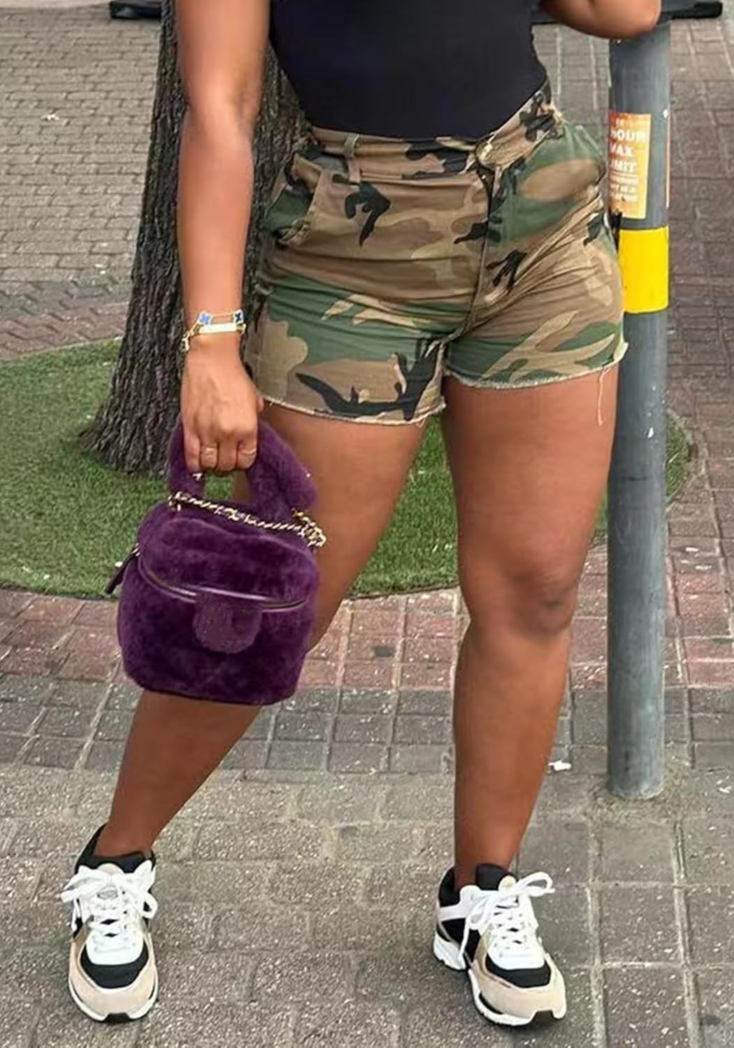 Voghtic Women’s Camouflage Cargo Shorts Casual High Waisted Ripped Frayed Stretchy Jeans Shorts with Pockets - Image 2