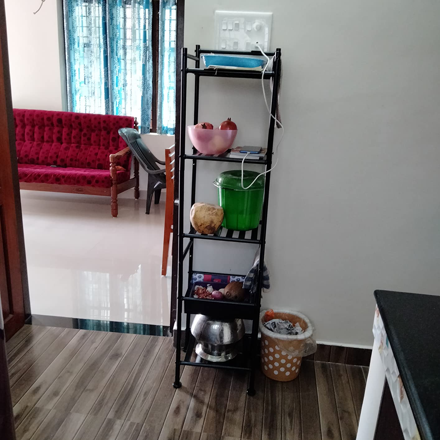 AmazonBasics 5Tier Stainless Steel Bathroom Shelving Unit with Basket