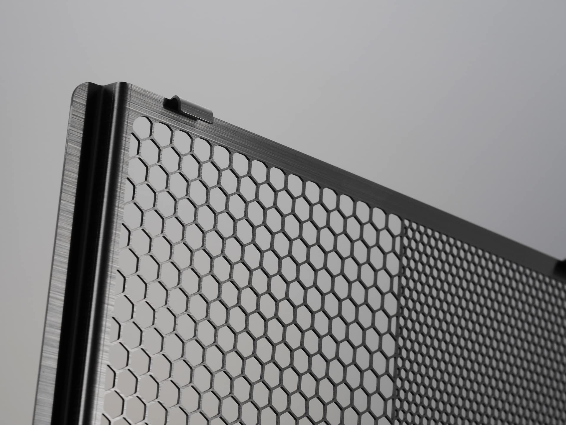 エッチングファクトリー ラジエーターガード：ブラック RGY-MT09-01 Amazon.co.jp: エッチングファクトリー ラジエターコアガード ステン