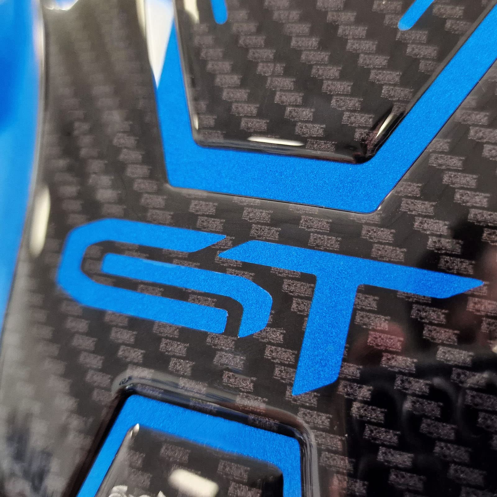 Resin Bike 3D Harz Aufkleber Für Suzuki GSX-S 1000 (2021-2025) - Miami Blau, Schutz Vor Kratzern, Made In Italy