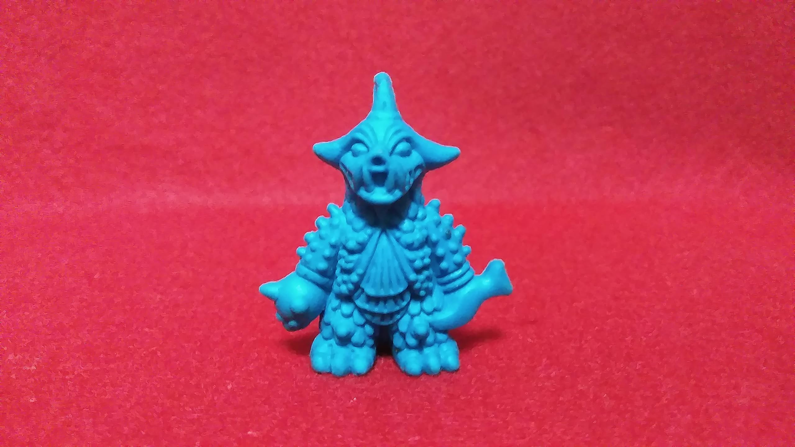 Amazon | ウルトラ怪獣消しゴム□ポピー□バラバ（青） | スタンダード 