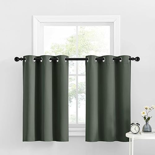 Miniatura 214 de NICETOWN Cortinas Opacas para Ventana de Guardería - Tratamiento de Ventana con Parte Superior de Ojales, Paneles de Cortinas Opacas (Verde Biscotti