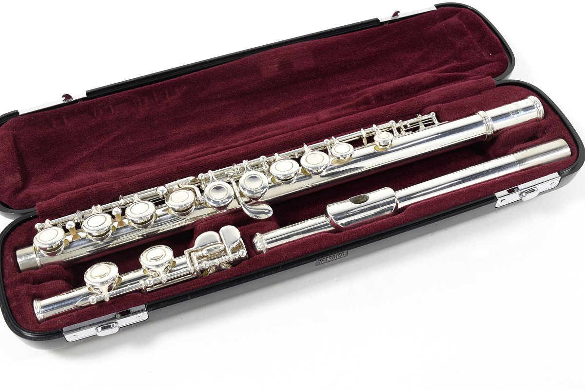 Yamaha YFL-211S Flute