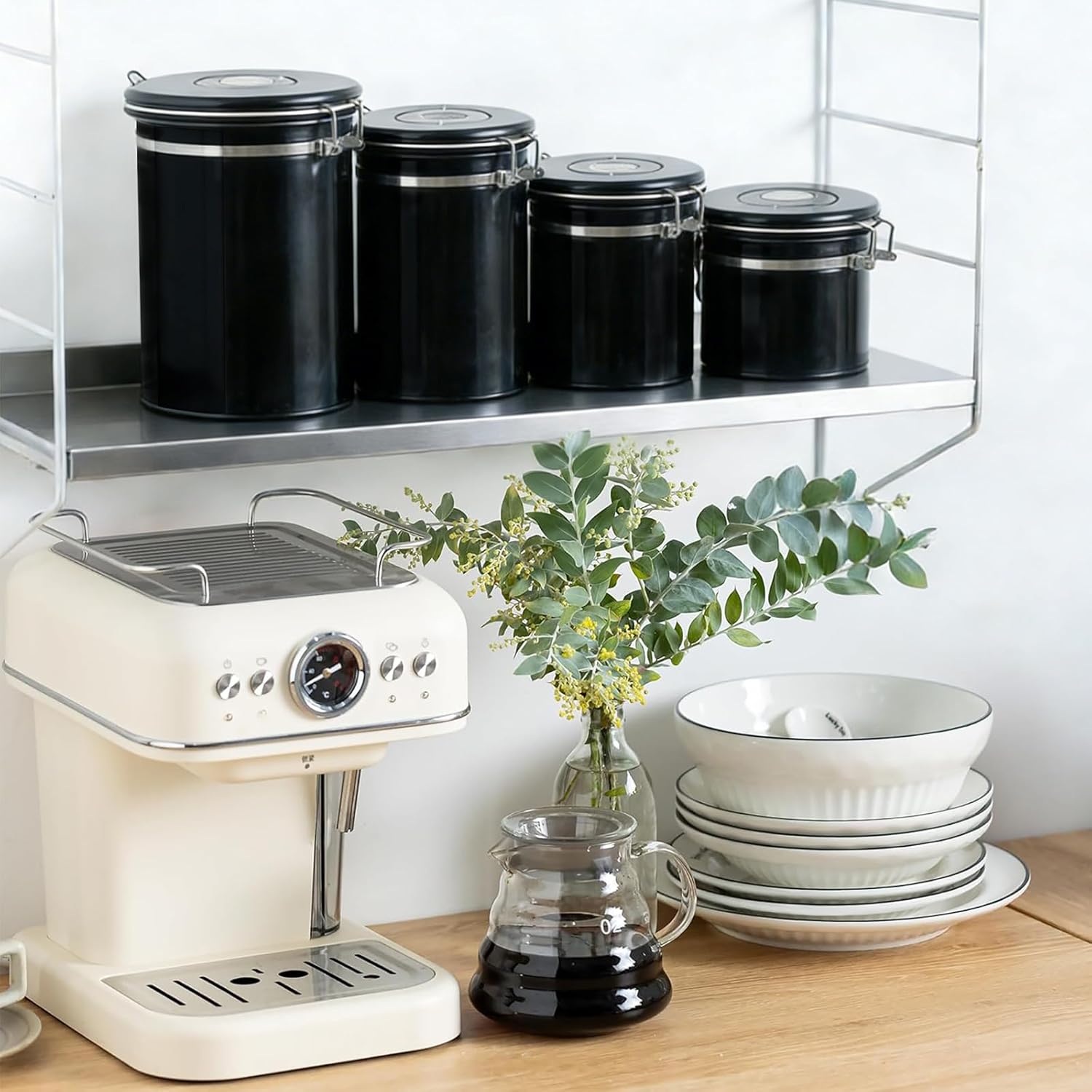 2.8L Airtight Vacuum Coffee Canister, Stainless Steel Storage Container for Coffee Beans and Grounds with Scoop.Suitable for coffee powder, coffee beans, rice, tea leaves, sugar, flour, and grains