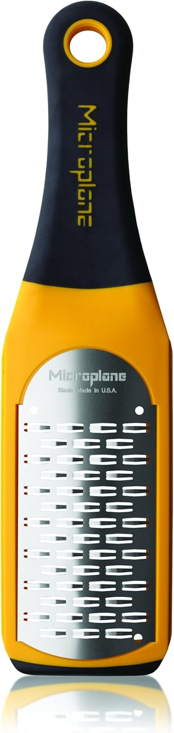 Amazon.com: Microplane Artisan Series Cheese Grater and Zester (Ribbon ...