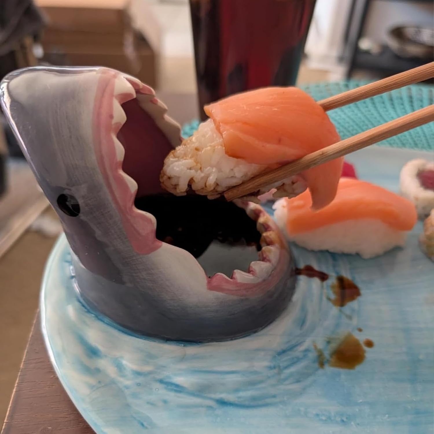 Shark Charcuterie Board, 3-in-1 Shark Cuterie Board, Funny Ceramic Sharks Sushi Board with Sauce Bowl Mouth & Chopstick Rest Tail, for Microwave, Oven, And Dishwasher Safe