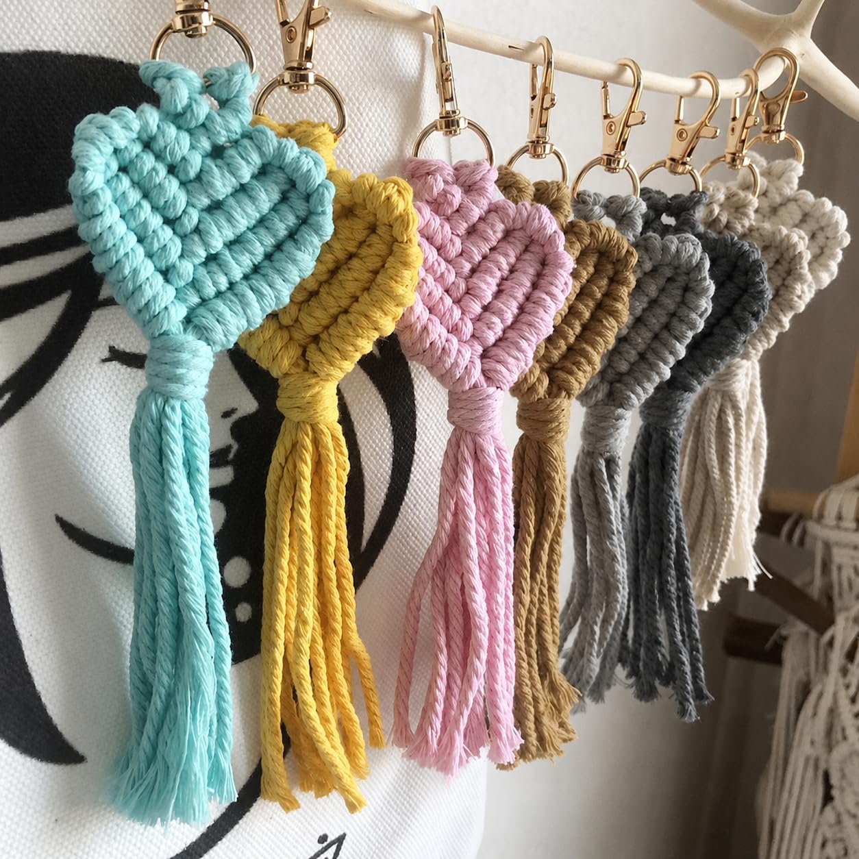 Bohemian Style Keychain for Women，Heart Mini Handmade Woven Keychains，Car Key Lanyard and Purse Handbag Accessories image 3