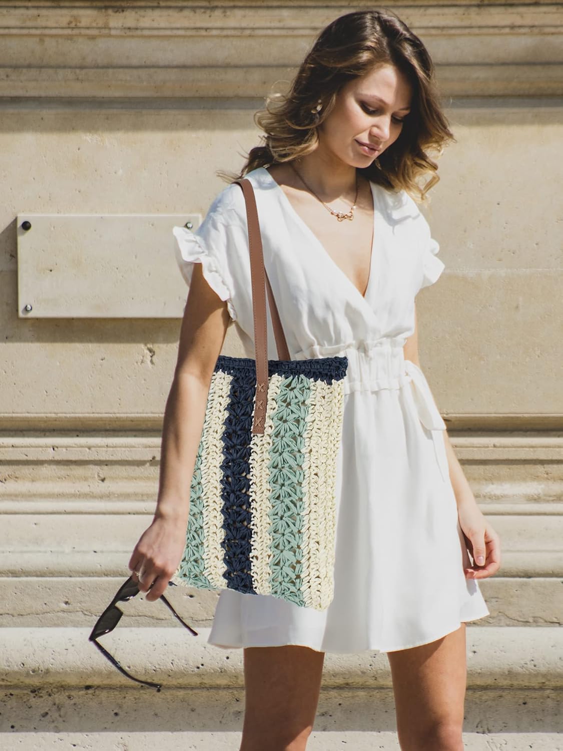 Women Large Vertical Stripes Straw Woven Shoulder Bag Bohemian Beach Travel Top-handle Bag Tote