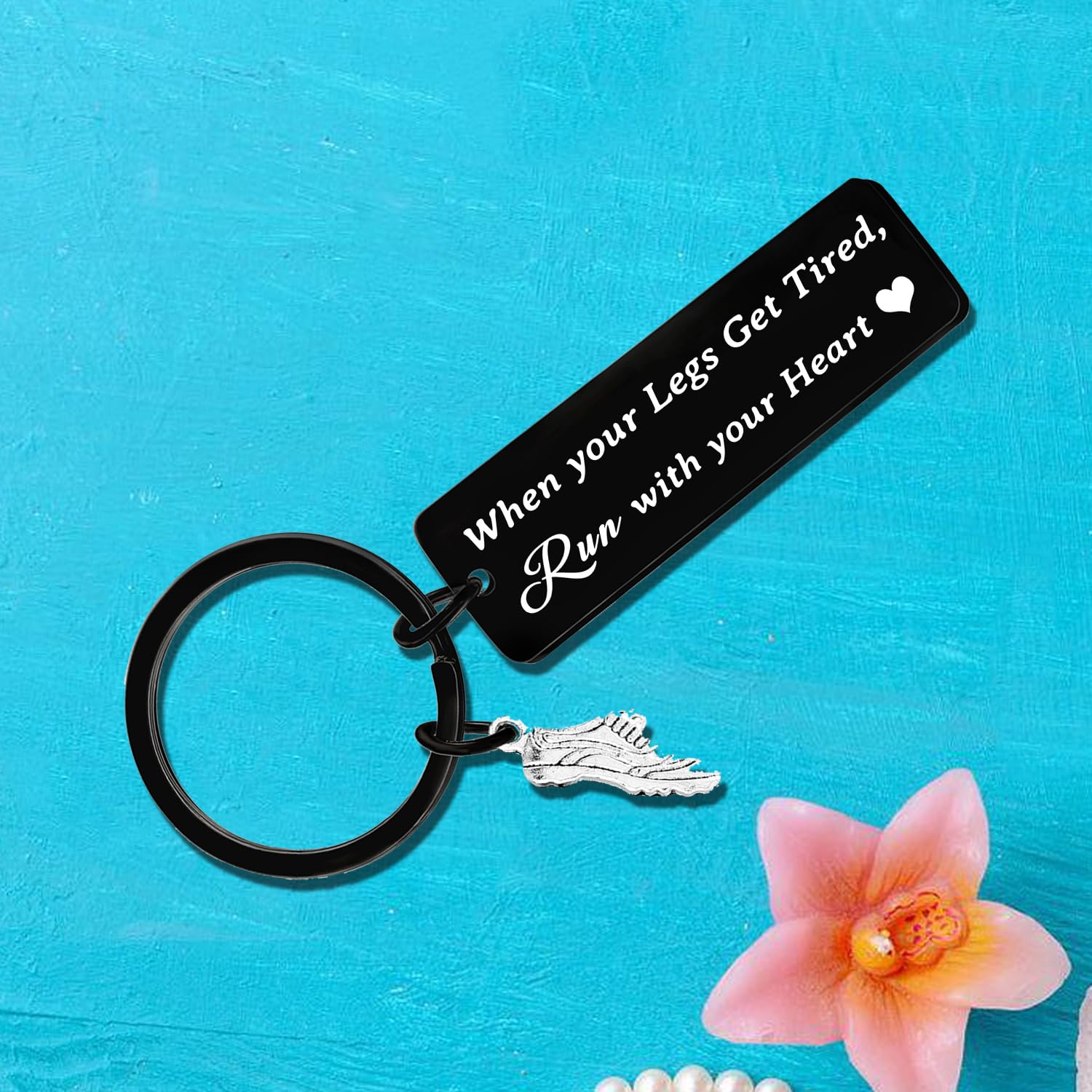 Runner Keychain Inspirational Runner Gifts for Men Marathon Running Accessories Track And Field Keychain Cross Country Running Gifts