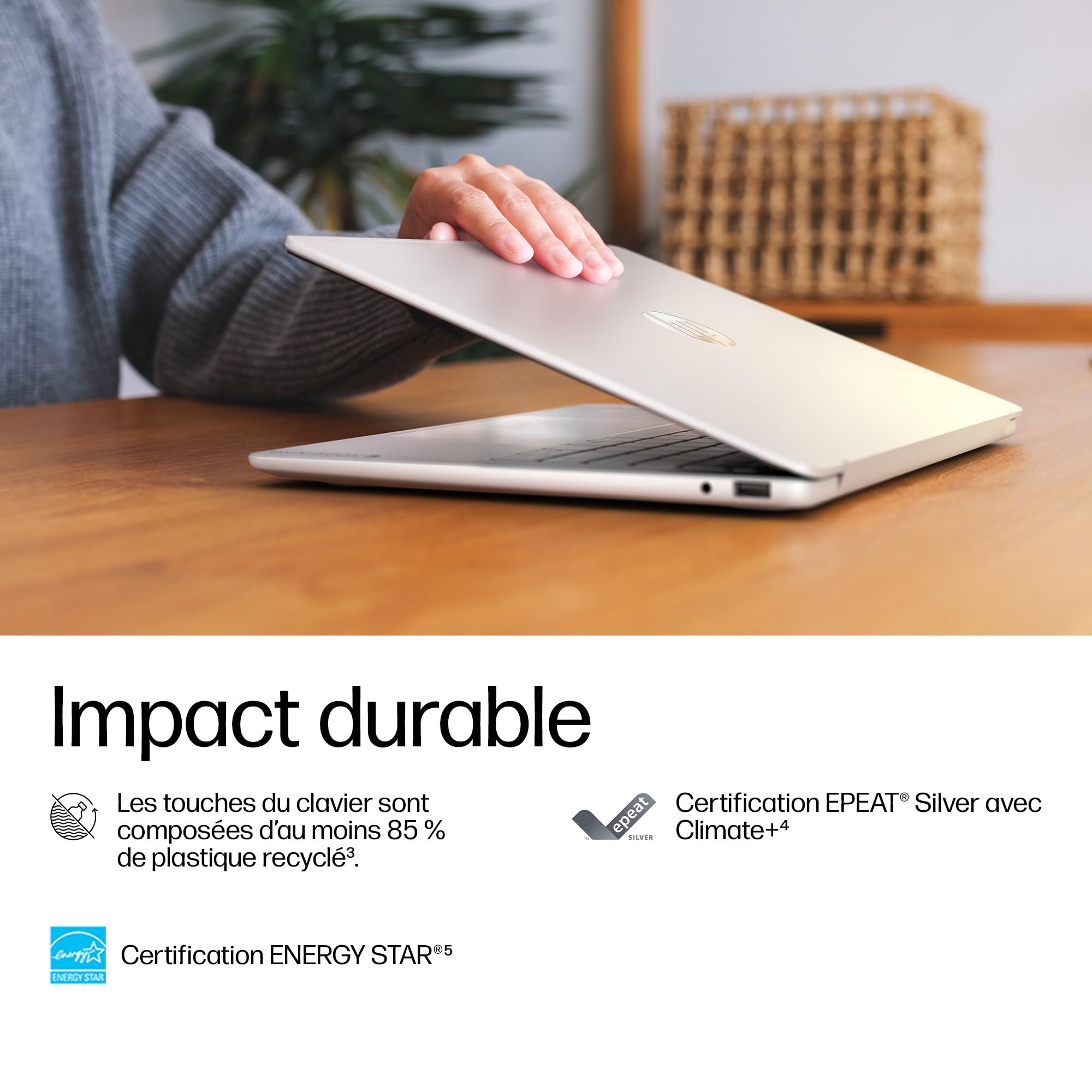 HP OmniBook 3 17-df0001sf Ordinateur Portable 17,3" FHD IPS, PC Portable (Intel Ultra 5 322, RAM 16 Go, SSD 512 Go, Intel Graphics, Windows 11), Laptop Argent, Clavier AZERTY