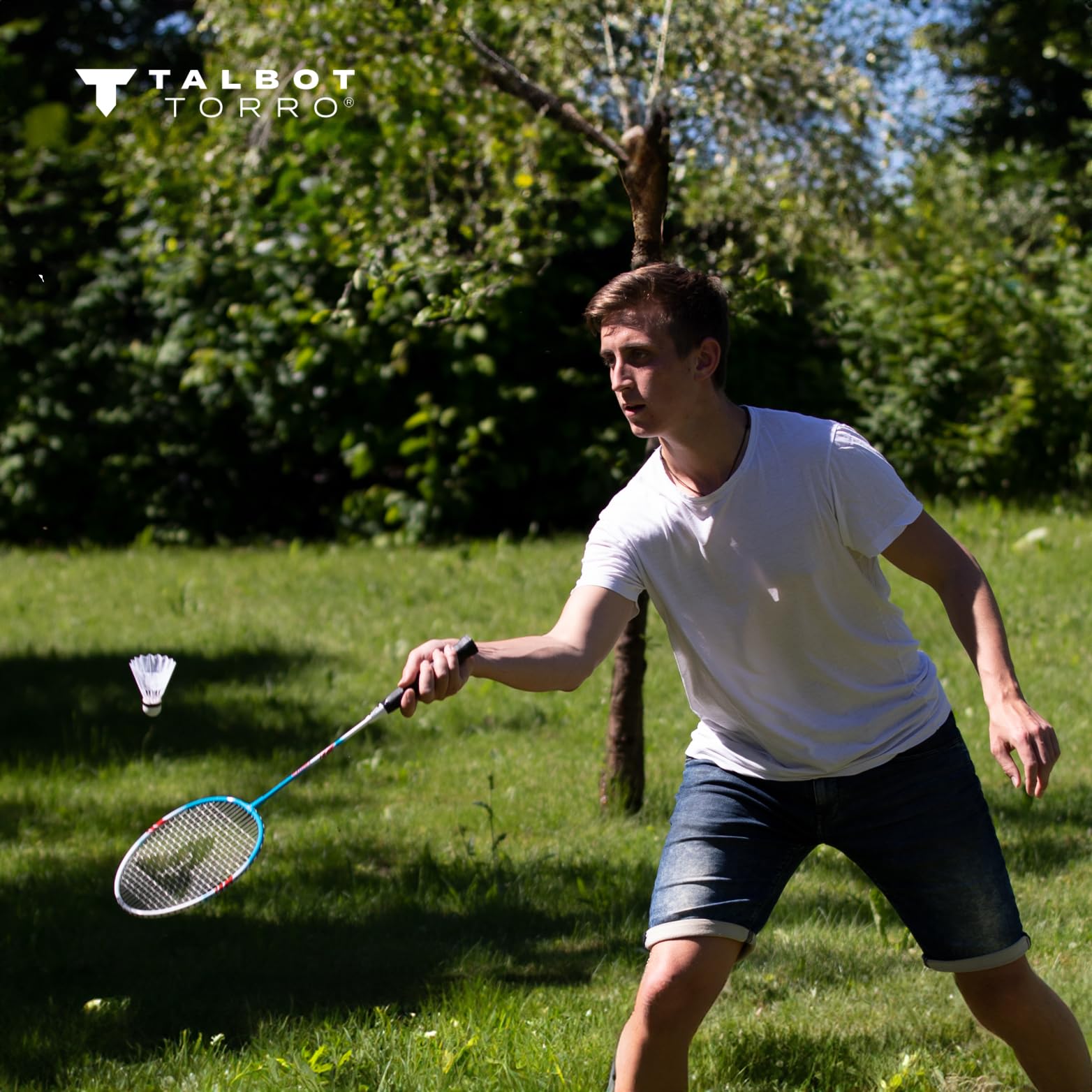 Talbot Torro Badminton-Set 4-Fighter Komplettset mit 4 ALU-Schläger 3 Federbälle Netzgarnitur Tasche