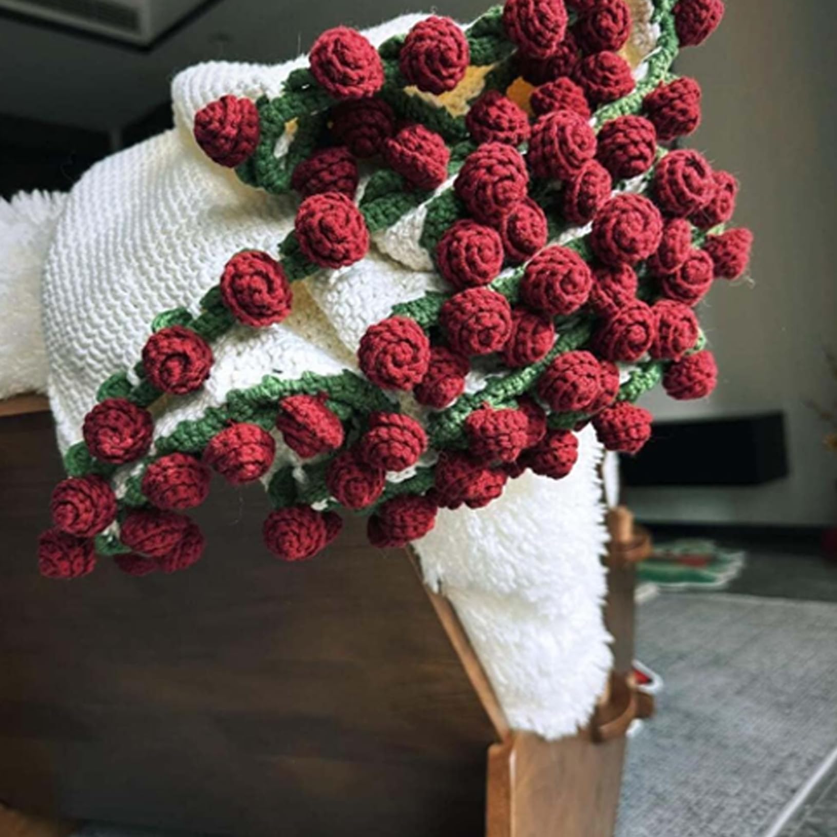 Crochet Bouquet of Flowers, Crochet Flower Bouquet Blanket, 31in DIY Handmade Rose Blanket for Mother's Day Birthday