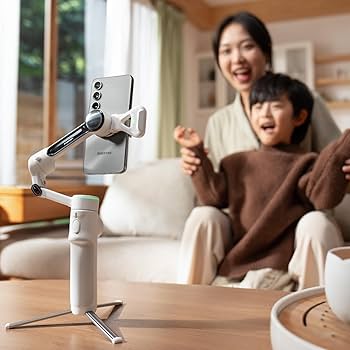 【美品】Insta360 Flow 2 Pro AIトラッカーキット ホワイト Flow 2 Pro - AI追跡搭載 スマートフォン用ジンバル - Insta360