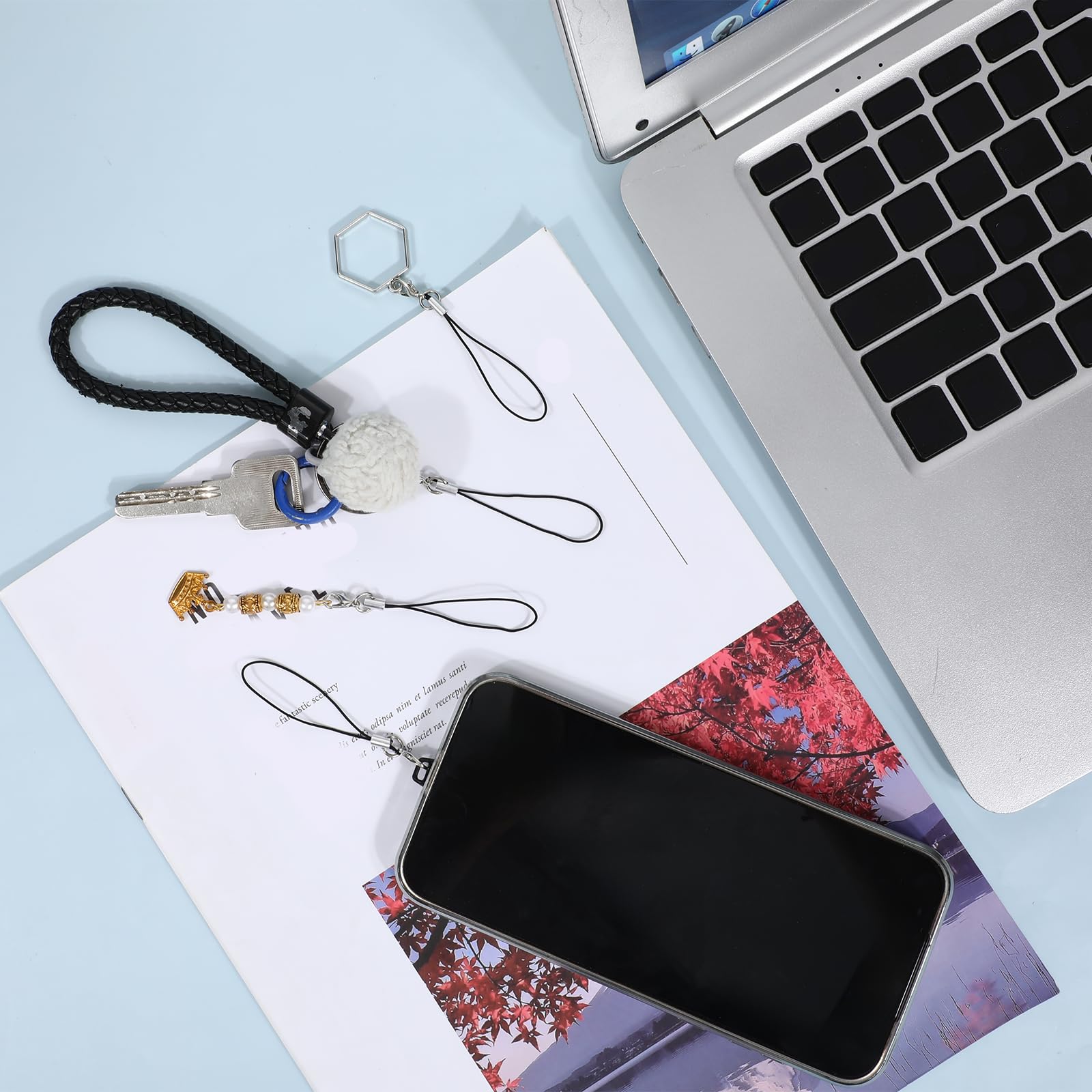 DiyGody 4 Stück Anti-Breaking Kabelschutz für iPhone Ladegerät, Niedlicher Cartoon Kabel Zubehör