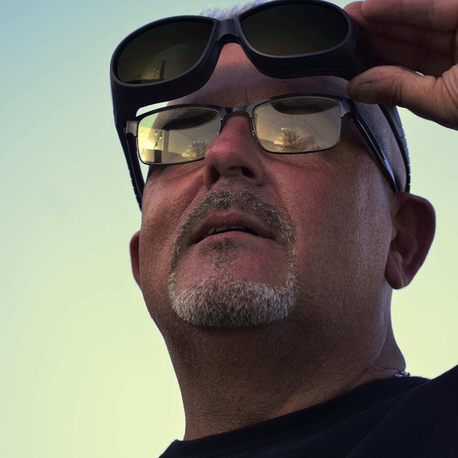 Global Vision Outfitter 24 Auto-Darkening Yellow Photochromic Motorcycle Sunglasses with Matte Black Nylon Frame and Anti-Fog UV400 Lenses - Image 2