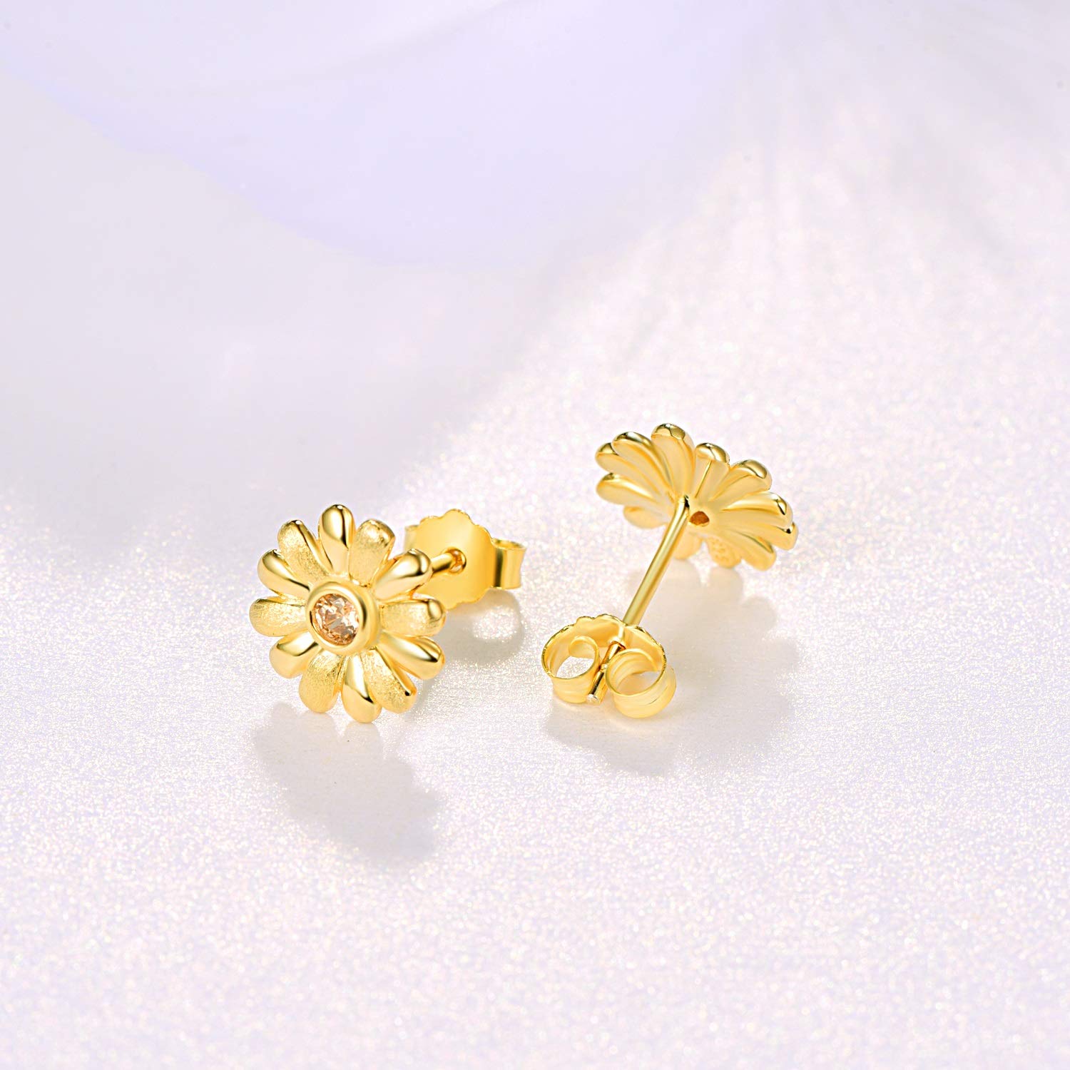 Pendientes de margarita de plata de ley 925 con diseño de margaritas